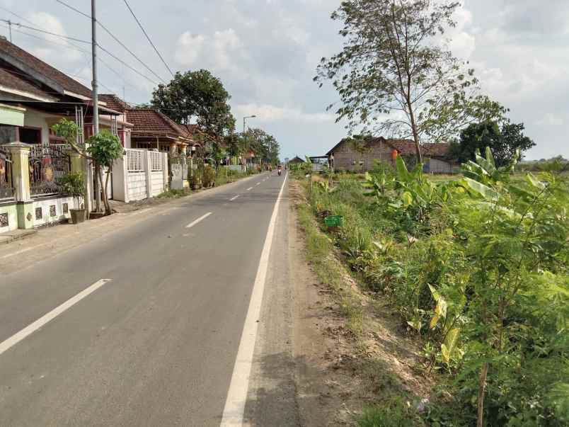 dijual lahan di nol jalan raya sooko mojokerto kota