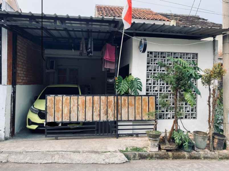 dijual murah rumah lengkap dengan isinya di purwakarta