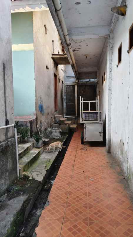 dijual ruang usaha lokasi strategis di cilodong depok