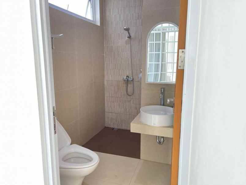 dijual ruko gudang kantor dago resort bandung