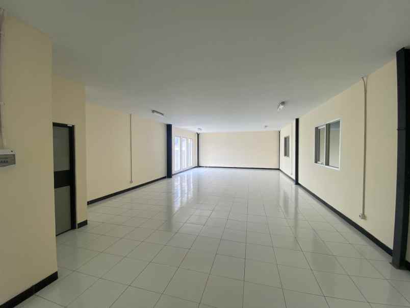dijual ruko gudang kantor delta silicon lippo cikarang