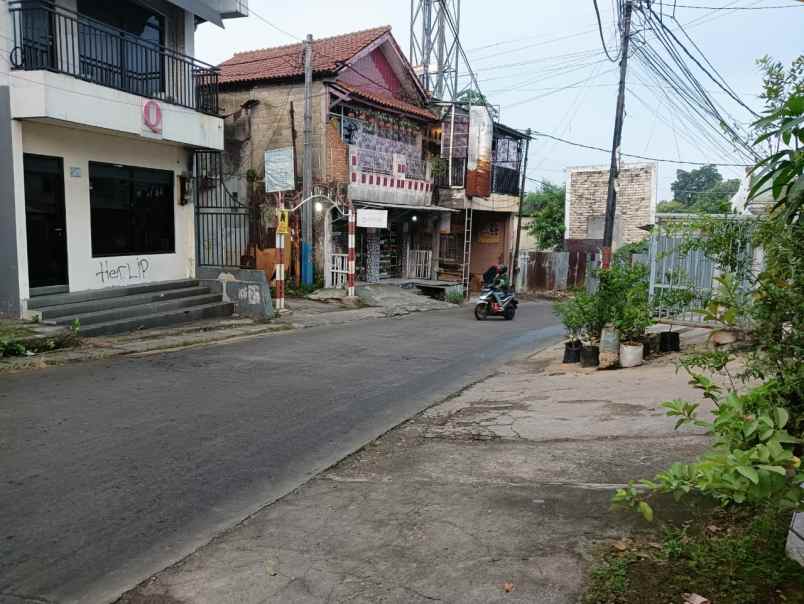 dijual ruko gudang kantor jalan menpor dekat mako brimob