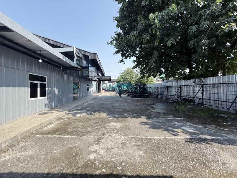 dijual ruko gudang kantor jalan raya bekasi