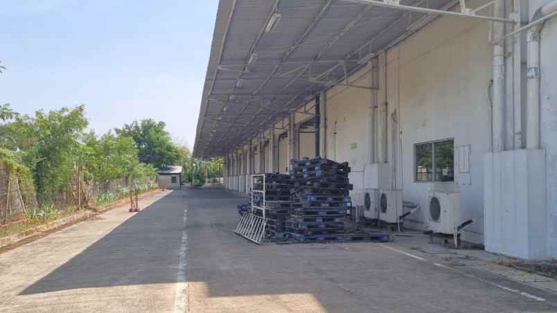 dijual ruko gudang kantor jalan raya cikarang