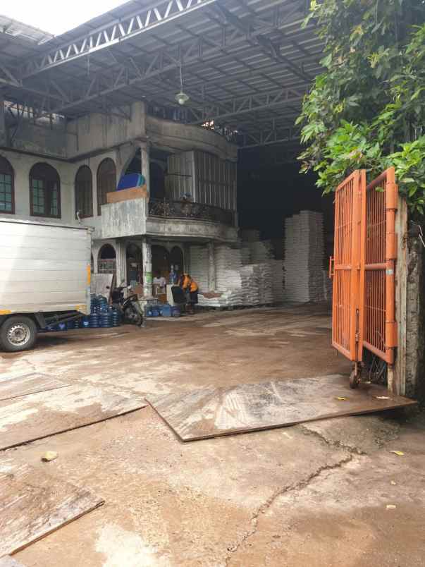 dijual ruko gudang kantor jl kalimalang