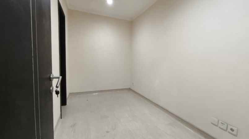 dijual ruko gudang kantor kebayoran baru jakarta selatan