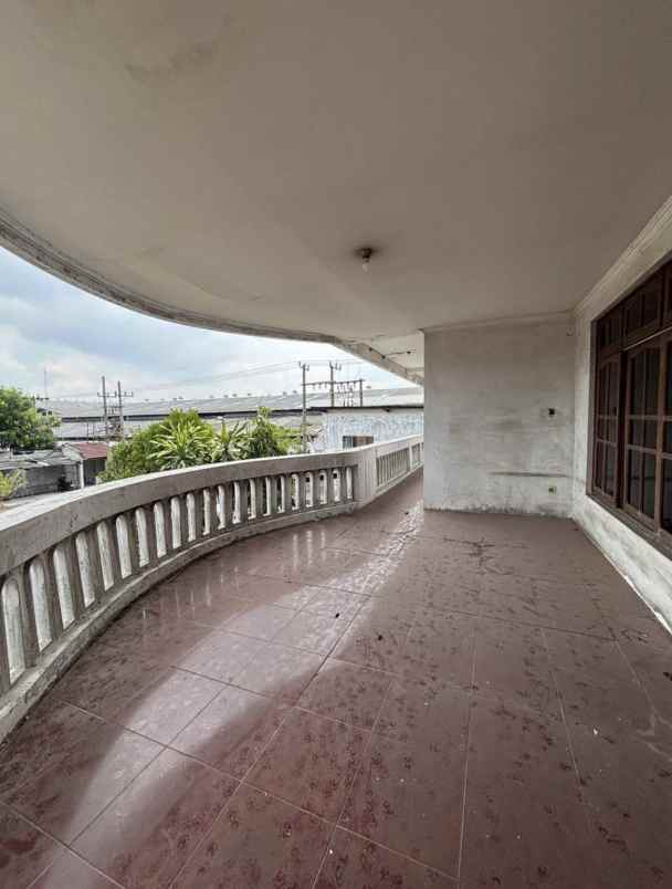 dijual ruko gudang kantor margomulyo kec tandes