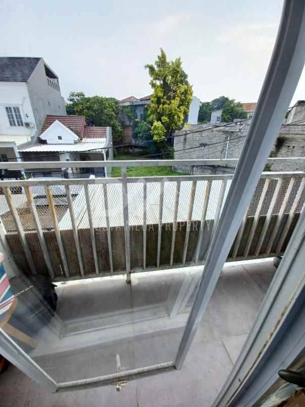 dijual rumah 1 lantai di graha raya bintaro