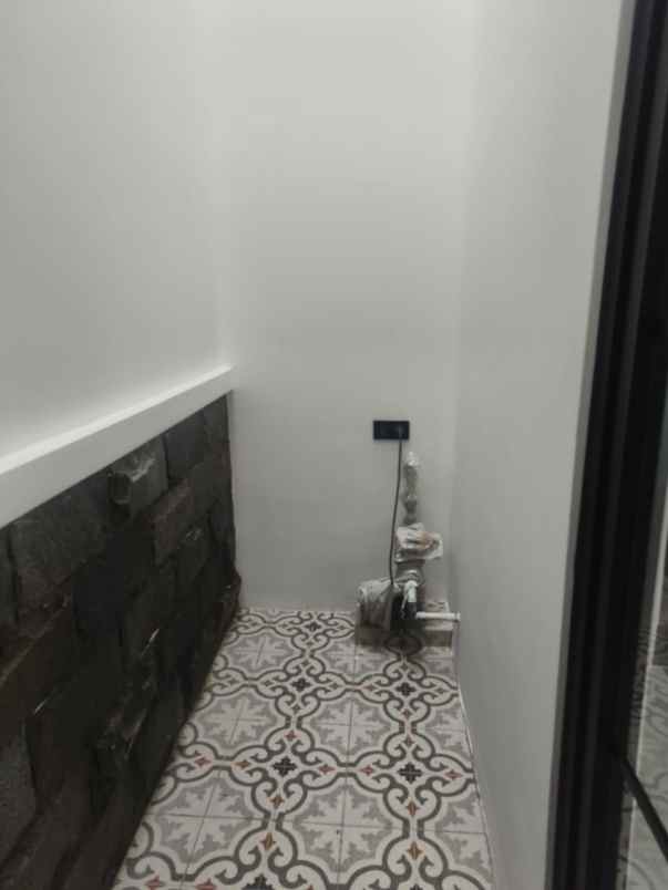 dijual rumah araya galaxy bumi permai