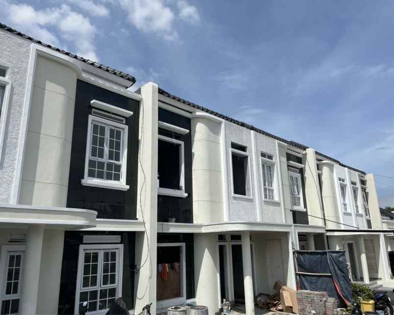 dijual rumah arcamanik kota bandung