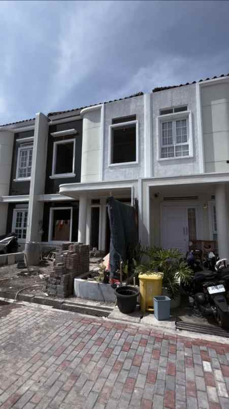 dijual rumah arcamanik kota bandung