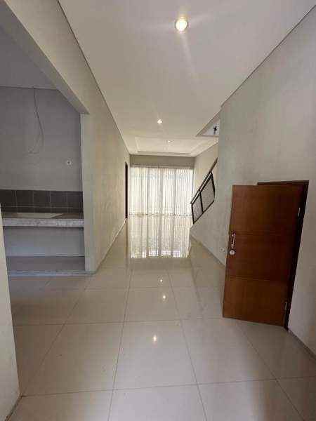 dijual rumah awiligar