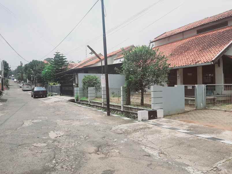 dijual rumah banyumanik