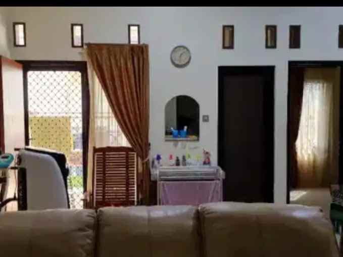 dijual rumah banyumanik