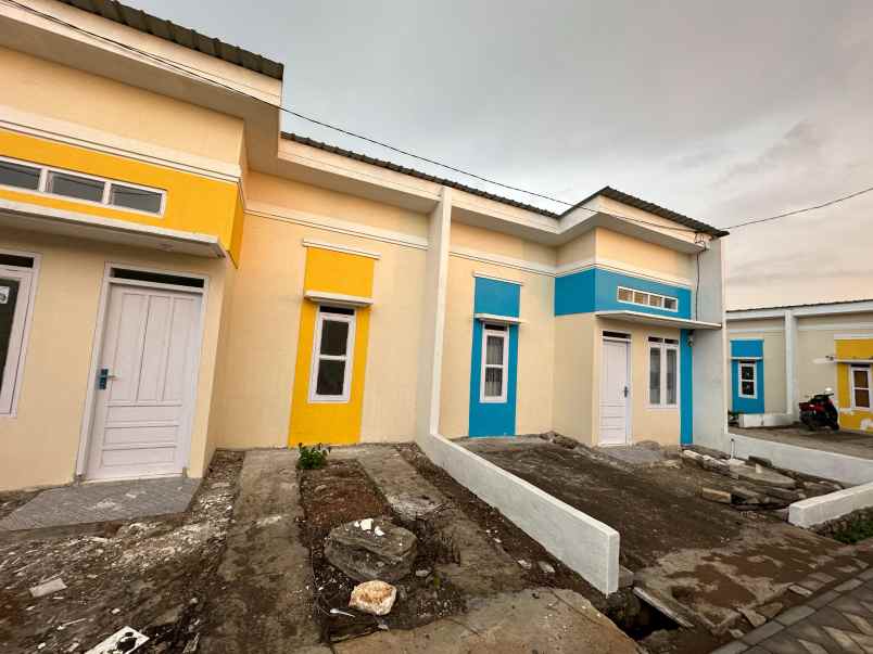 dijual rumah barombong tanjung bunga