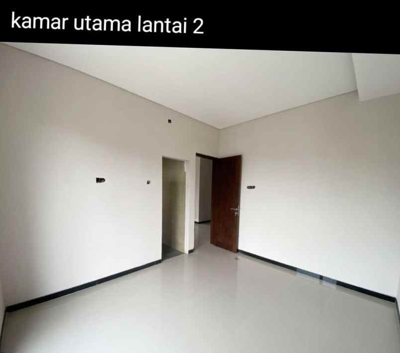 dijual rumah baru gress di rungkut harapan