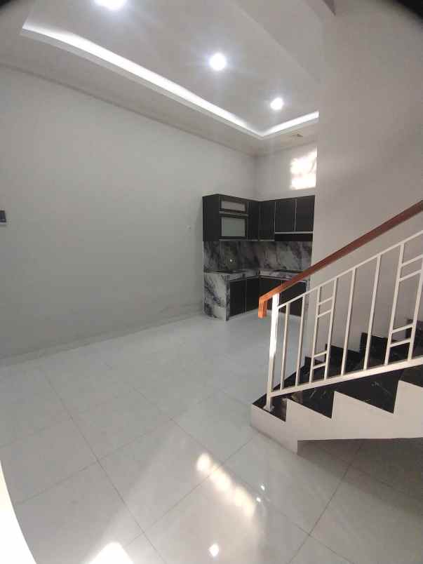 dijual rumah baru poris indah