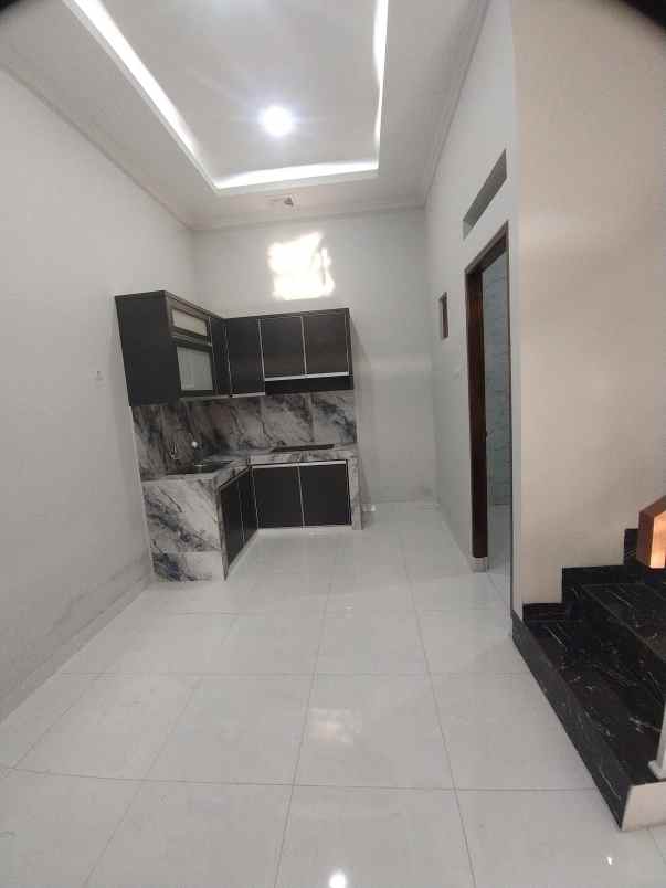 dijual rumah baru poris indah