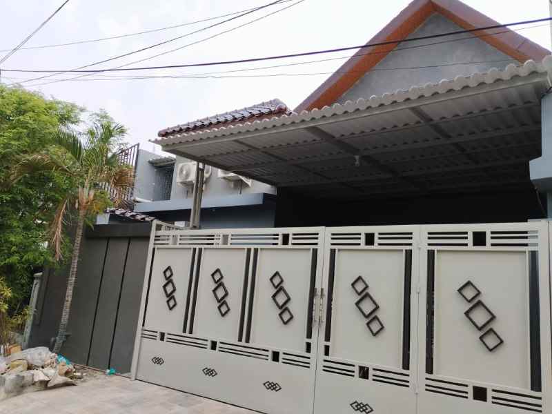 dijual rumah baruk barat