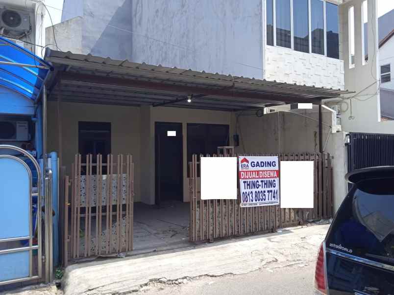 dijual rumah belakang mall kelapa