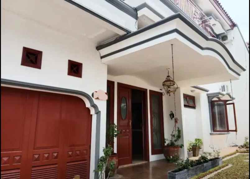 dijual rumah billymoon pondok kelapa