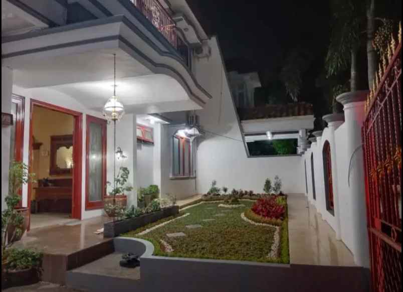 dijual rumah billymoon pondok kelapa