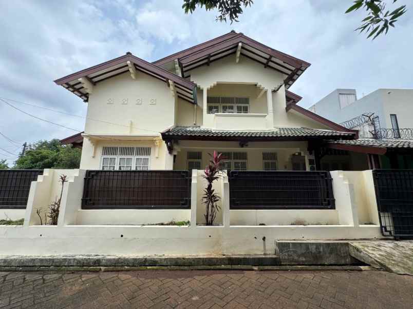 dijual rumah bintaro sektor 2 tangsel