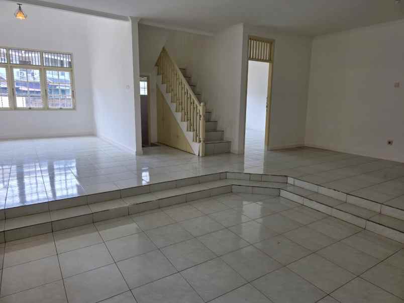 dijual rumah bintaro sektor 2 tangsel