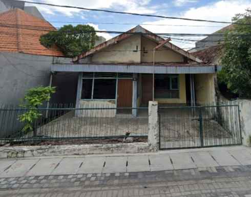 dijual rumah bratang gede