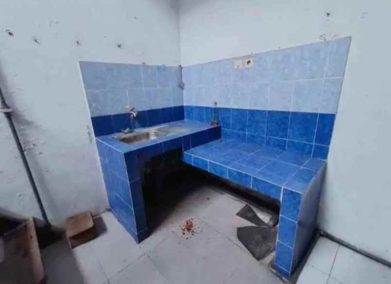 dijual rumah bulustalan