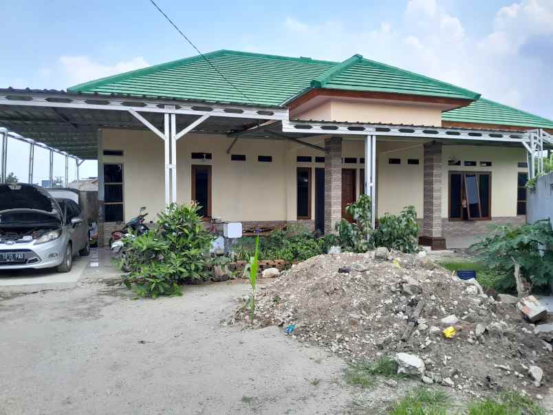 dijual rumah bumi agung