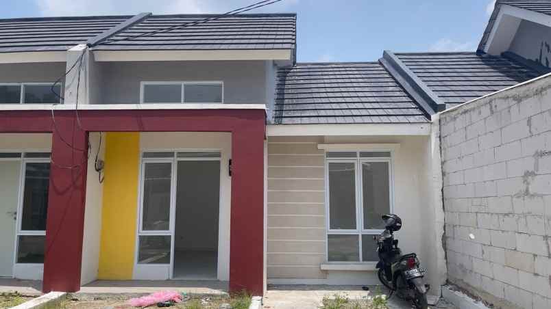 dijual rumah campaka