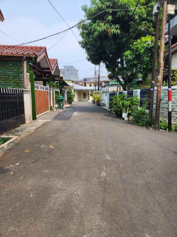 dijual rumah cempaka putih jakarta pusat