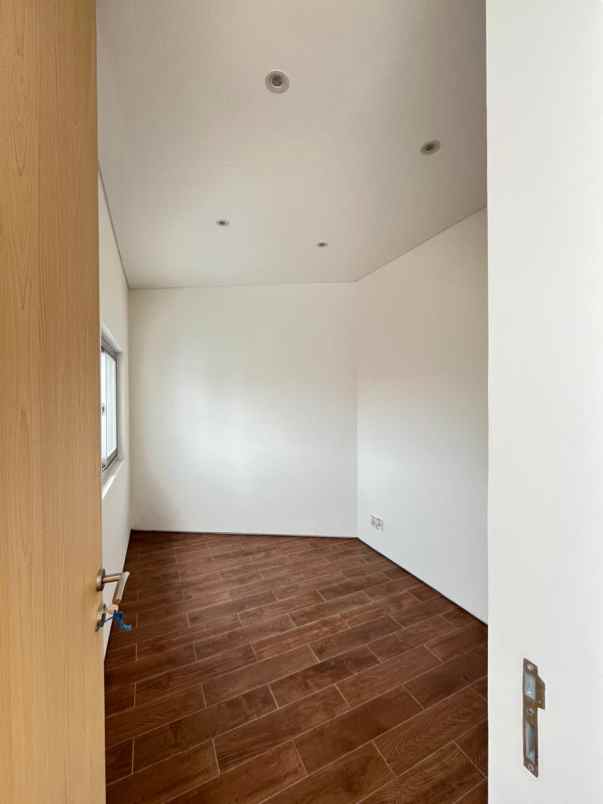 dijual rumah cibabat cimahi