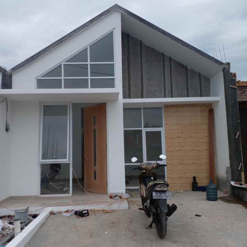 dijual rumah cibiru hilir kec cileunyi