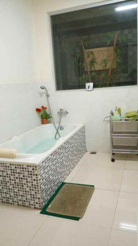 dijual rumah cibubur