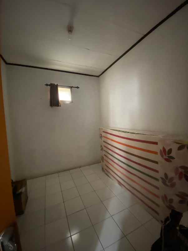 dijual rumah cihanjuang