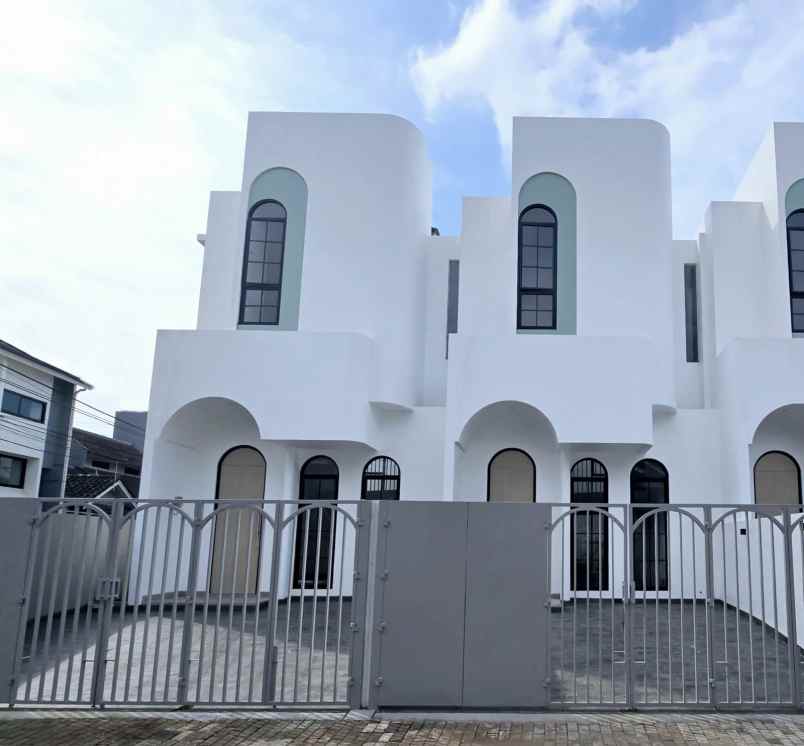 dijual rumah cilandak kko ragunan pasar