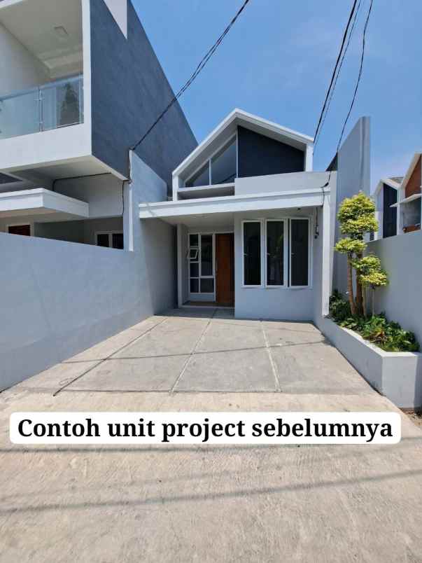 dijual rumah cilangkap cipayung