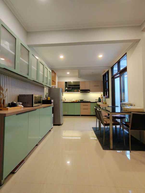 dijual rumah cilangkap cipayung jaktim