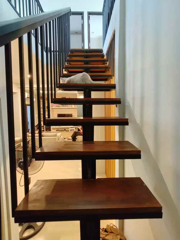 dijual rumah cilangkap cipayung jaktim