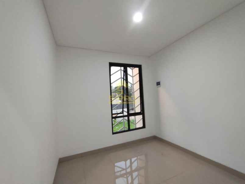 dijual rumah cinangka sawangan