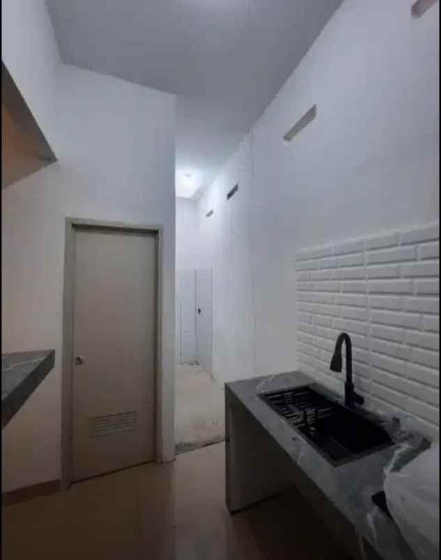 dijual rumah cipayung