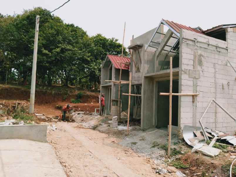 dijual rumah cipayung depok