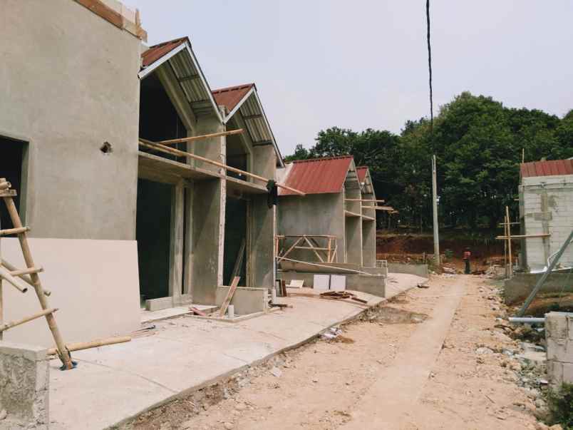 dijual rumah cipayung depok