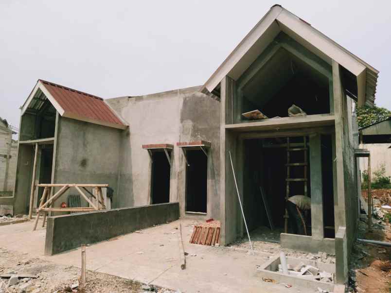 dijual rumah cipayung depok