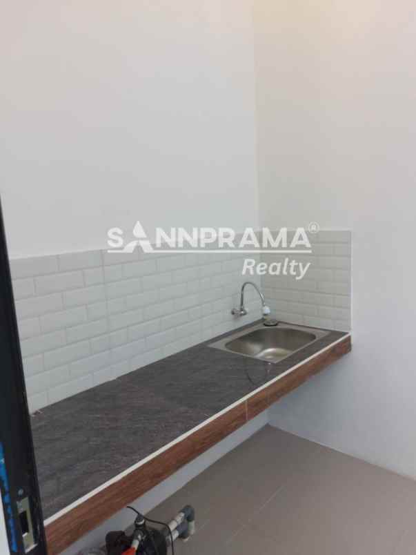 dijual rumah cipayung depok