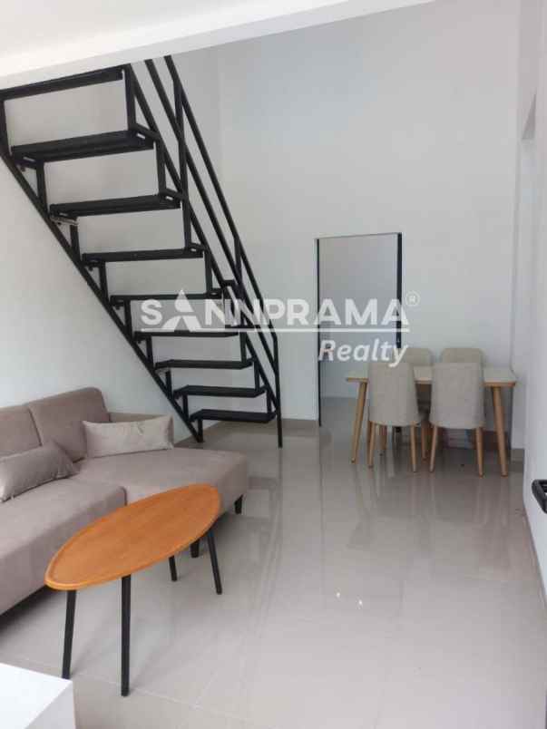 dijual rumah cipayung depok
