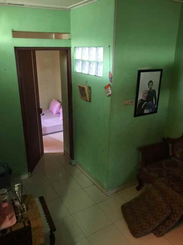 dijual rumah cipedak
