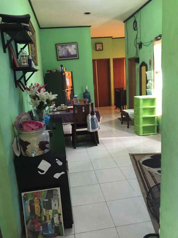 dijual rumah cipedak